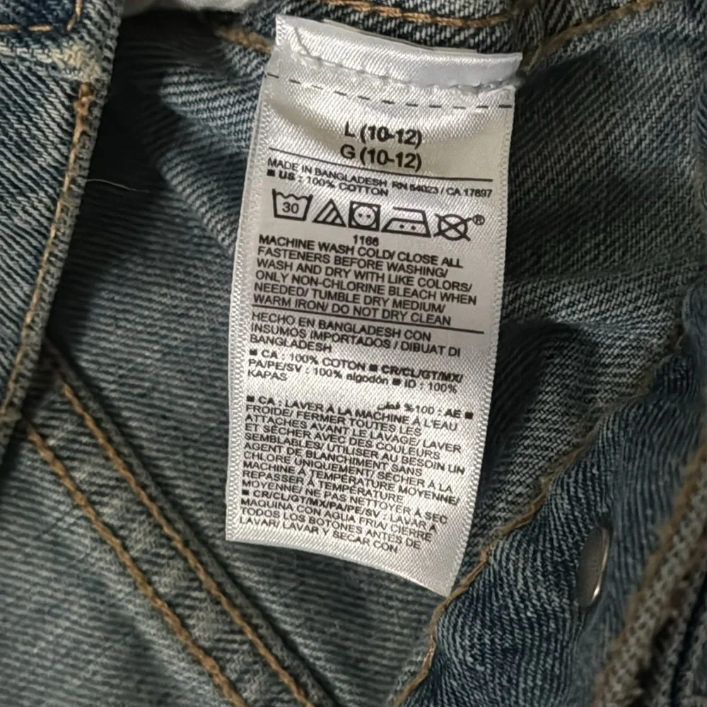 Old Navy | Denim Jacket | Medium Wash | size 10/12